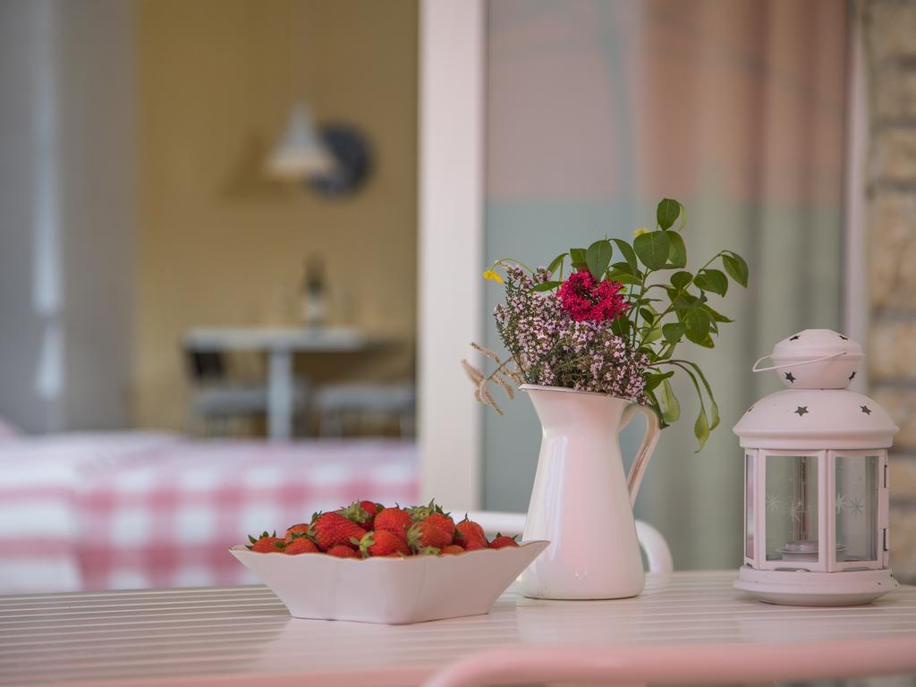 Apartment Urban โปเรช ภายนอก รูปภาพ